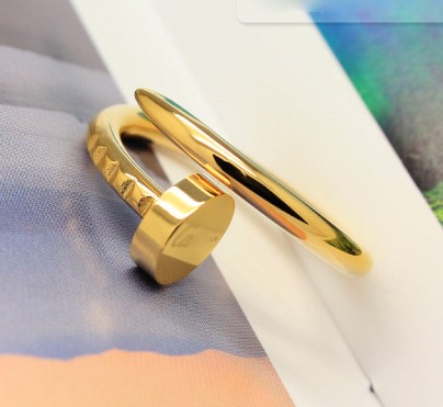 Yellow Gold Juste Un Clou Ring Fake Cartier Nail Ring / Cartier AAA Yellow Gold Juste Un Clou Ring Fake Cartier Nail Ring / Cartier AAA